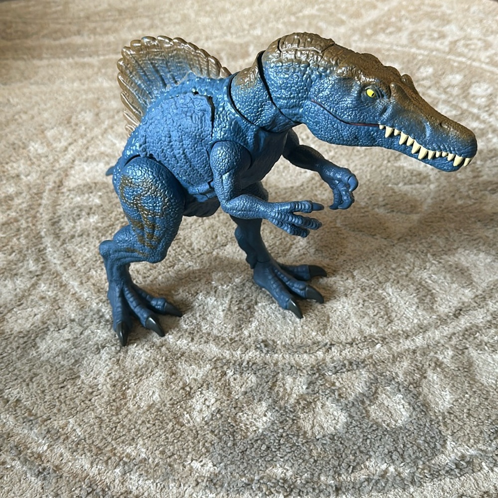 Jurassic Wold Battle Damage Spinosaurus.